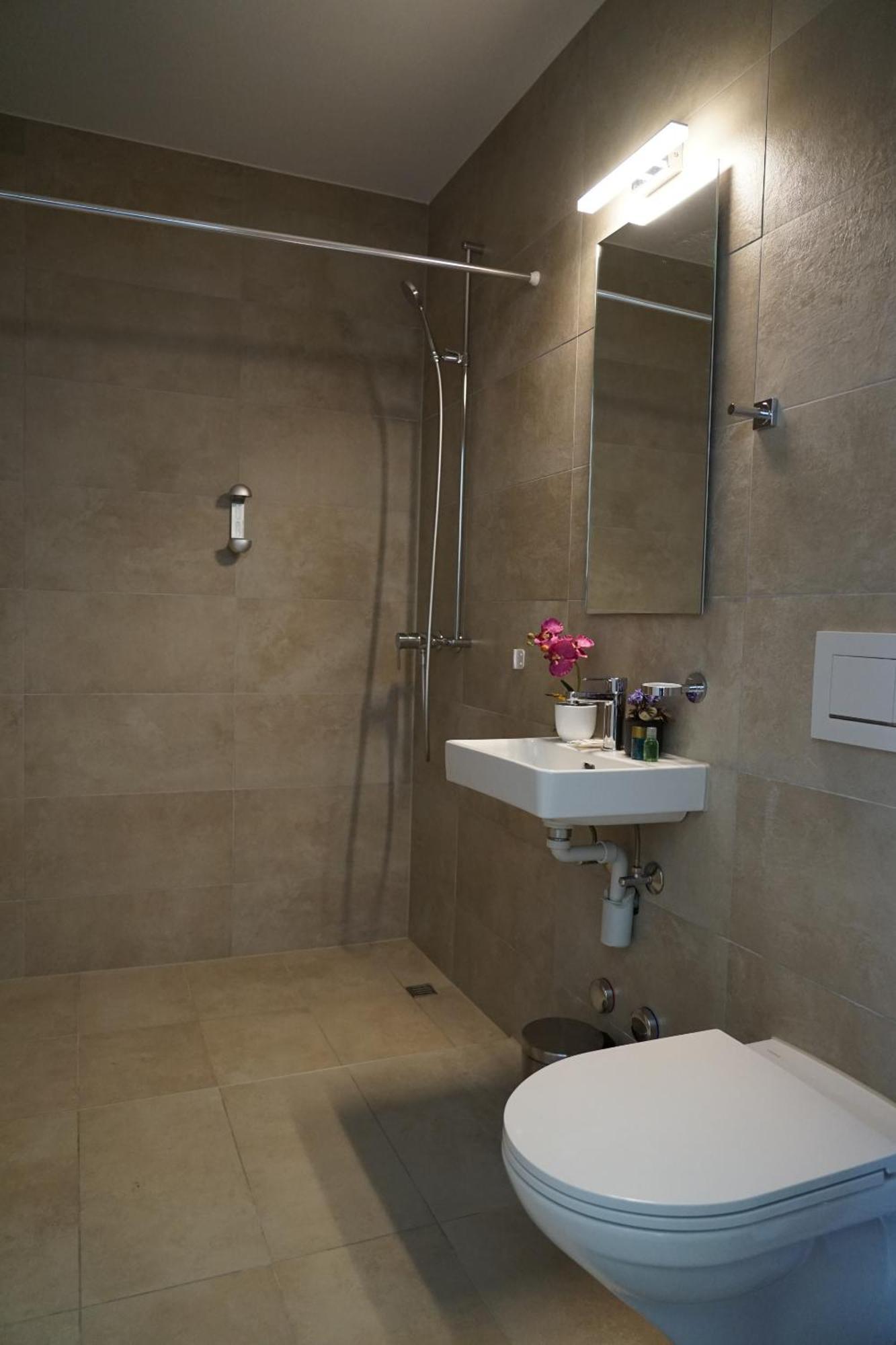 Perron 10 Centra Hotel Винтертур Экстерьер фото